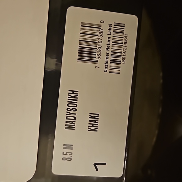 Alfani khaki women's heels. Size 8.5. New in box - never worn. 3 1/2 inch heel. - Picture 6 of 9